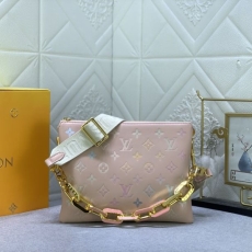 Louis Vuitton Speedy Bags